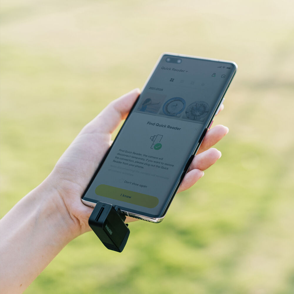 Insta360 QUİCK READER ( VERTİCAL VERSİON)
