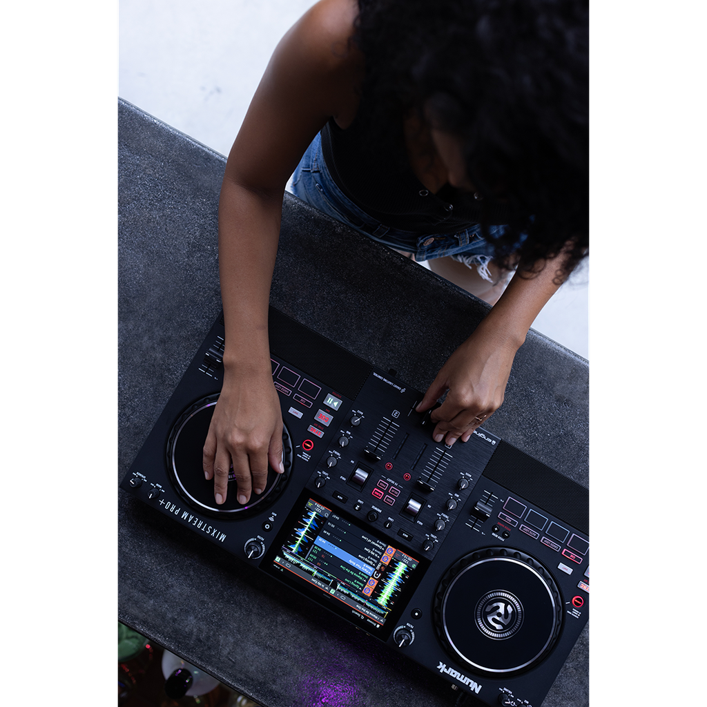 Numark Mixstream Pro +