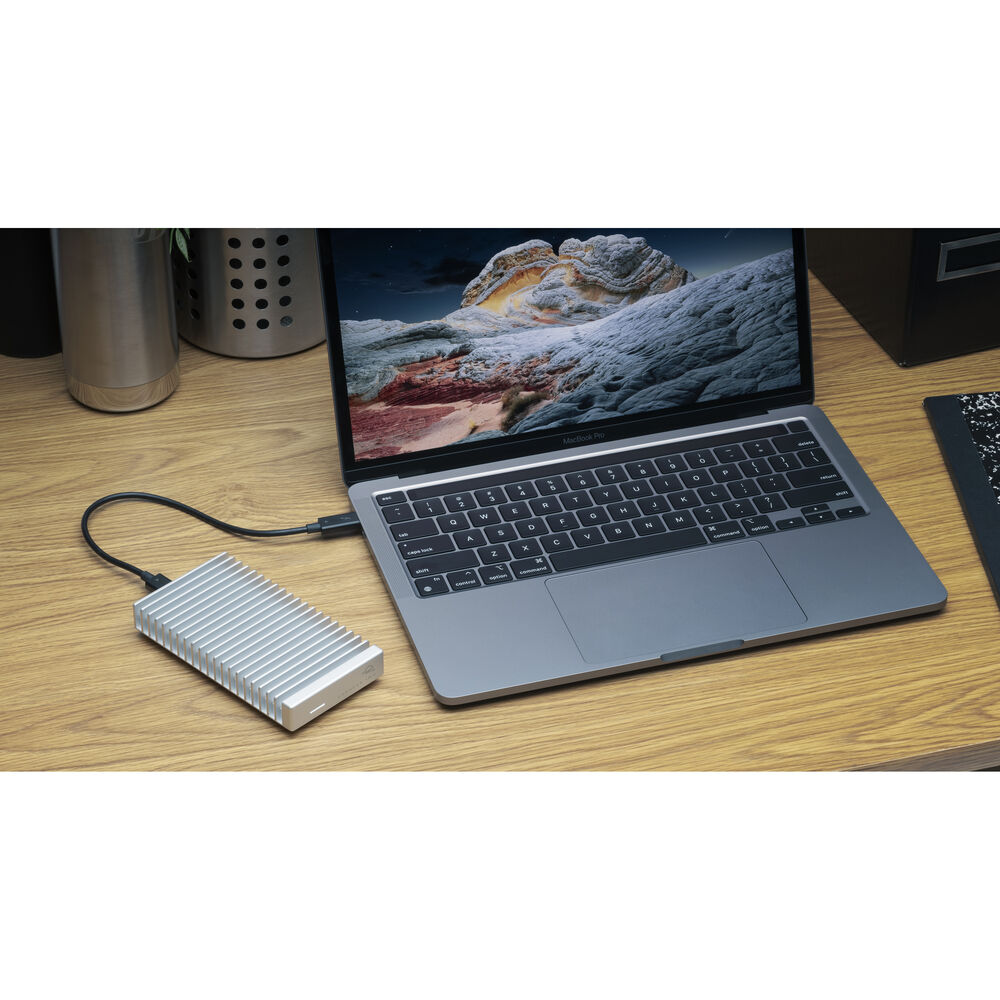 OWC 8TB Express 1M2 80G USB4 External SSD