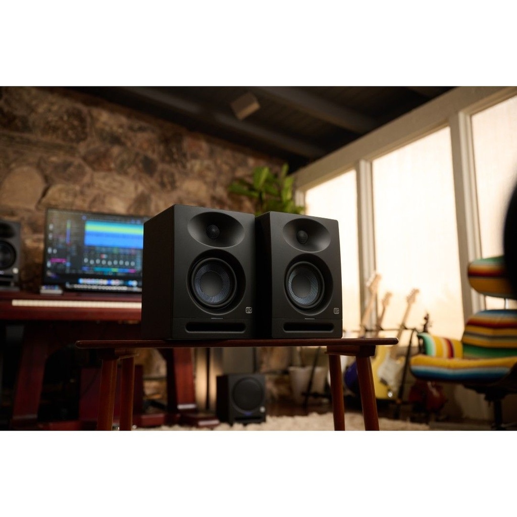 PreSonus Eris Studio 4