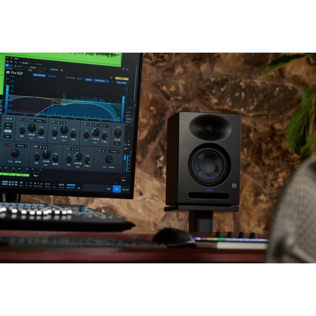 PreSonus Eris Studio 5
