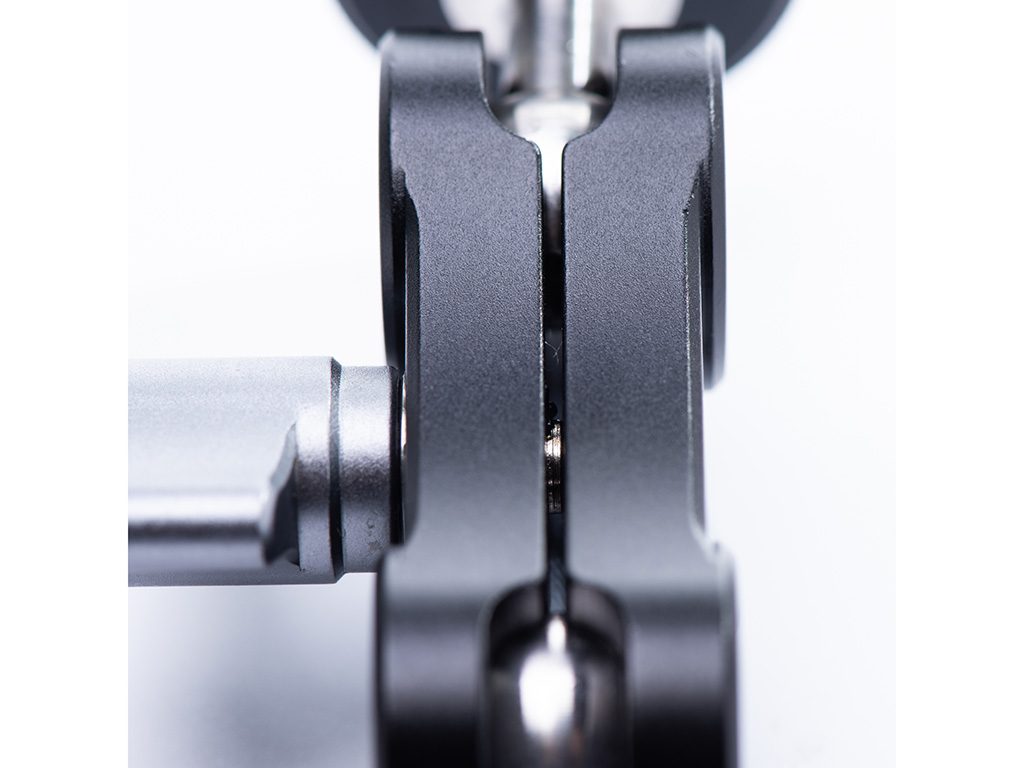 BM04 1/4" Magic Arm / Pea Clip