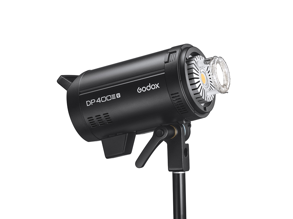 DP400 III V 400W Paraflaş (LED Model Lambalı)