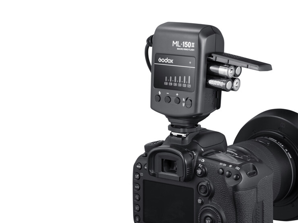 ML-150 II Makro Ring Flaş