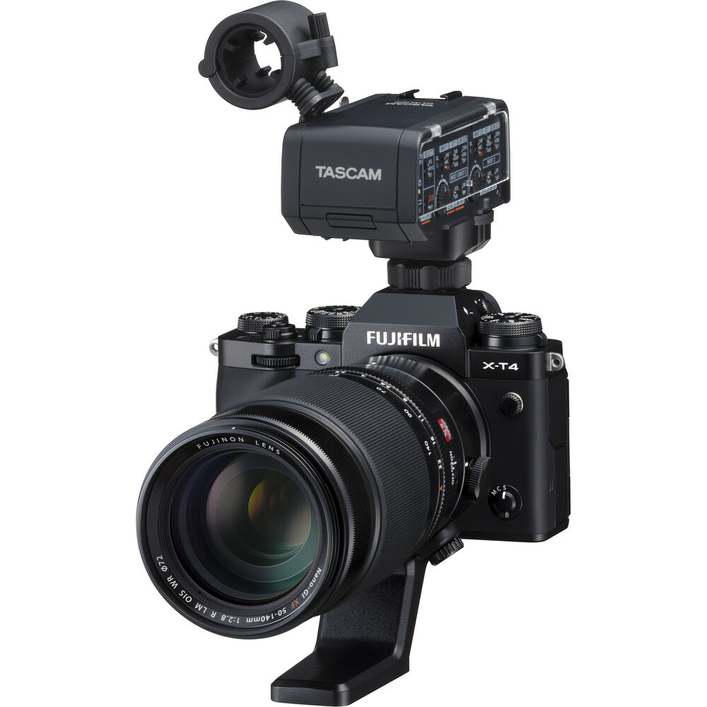 Tascam CA-XLR2D-AN 2 Kanal XLR Kamera Adaptörü (3.5mm Analog)
