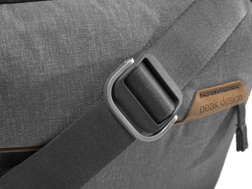 Everyday Sling 6L v2 Gri Çanta
