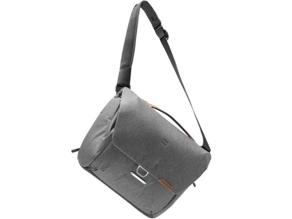 Messenger 13L Gri Çanta