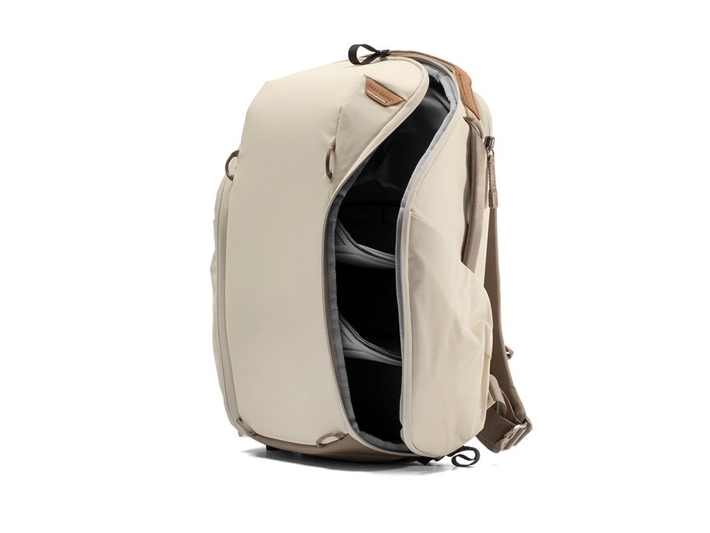Everyday Backpack Zip 15L Bej Sırt Çantası