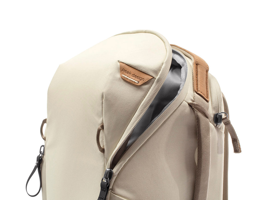 Everyday Backpack Zip 15L Bej Sırt Çantası