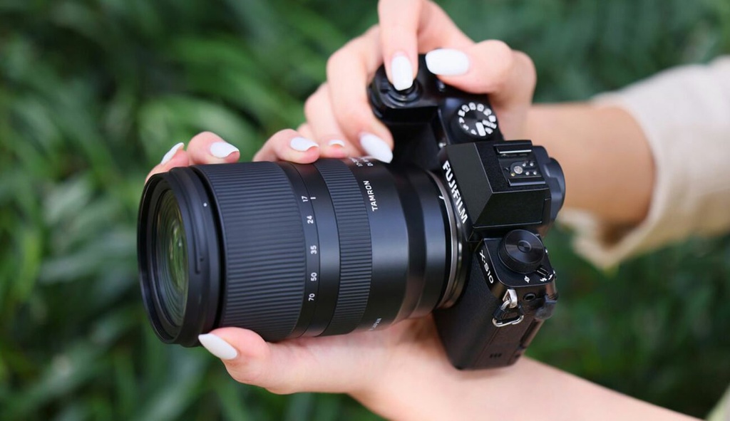 Tamron 17-70mm F/2.8 DI III-A VC RXD Fujifilm X Mount Geniş Açı Lens (B070X)