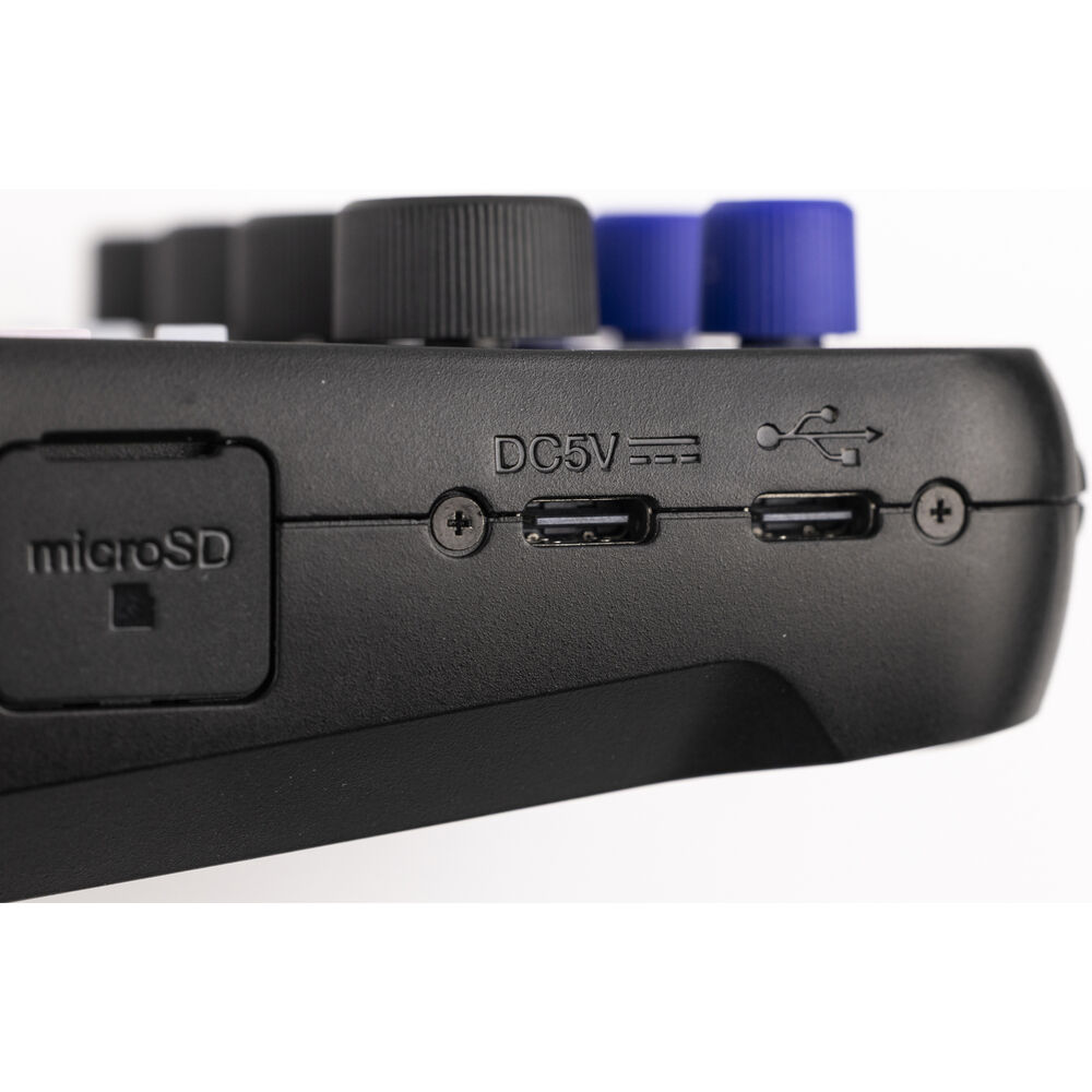 Zoom PodTrak P4next Taşınabilir Multitrack Podcast Kayıt Cihazı