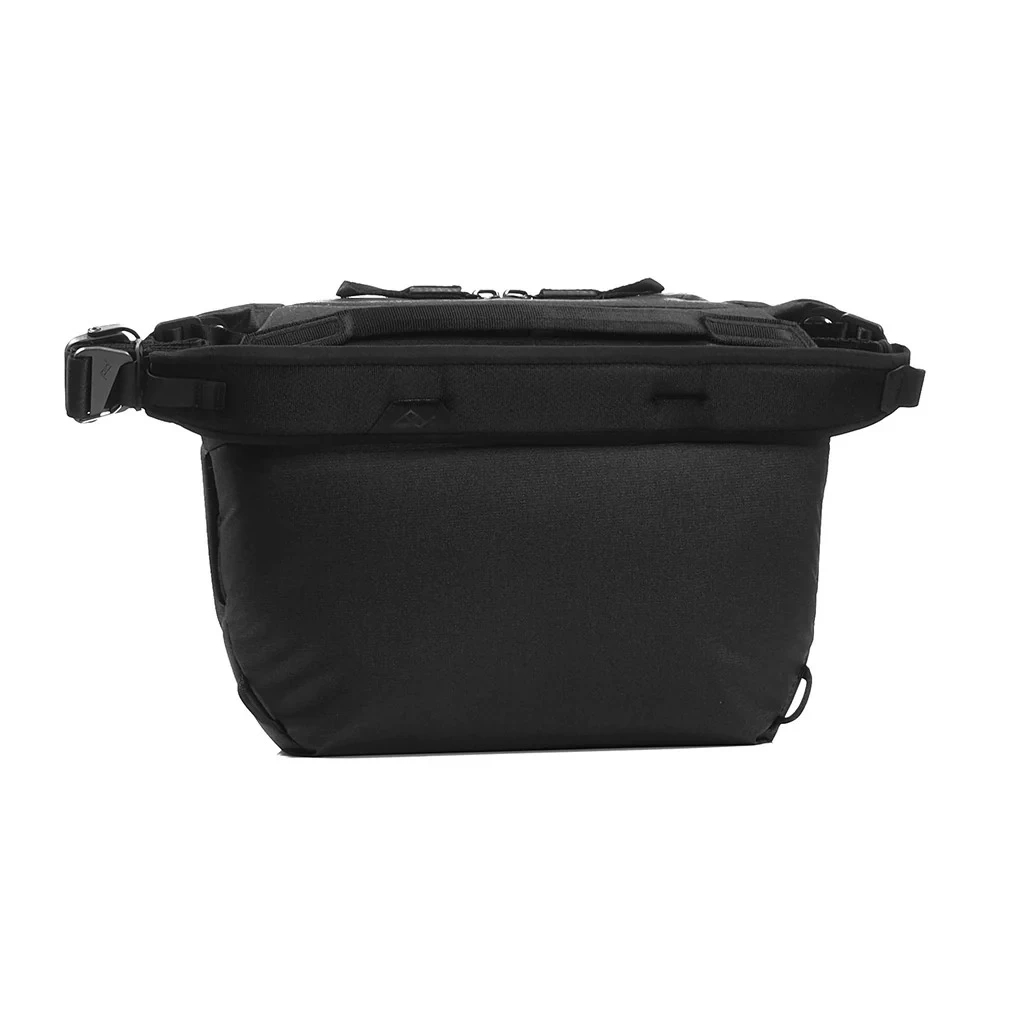 Everyday Sling 6L Fonksiyonel Omuz Çantası - Black
