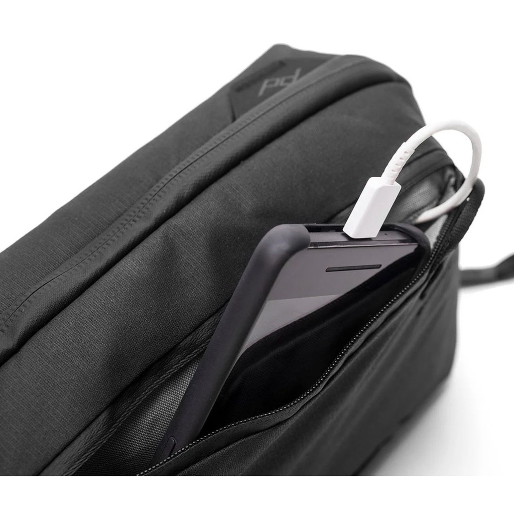 Tech Pouch Regular Teknoloji Aksesuar Çantası - Black