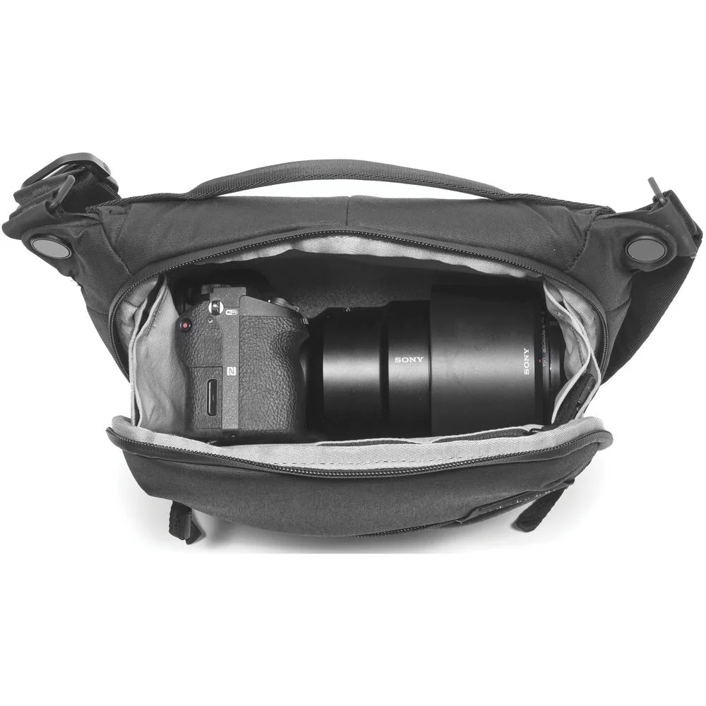 Everyday Sling 3L Fonksiyonel Omuz Çantası - Black