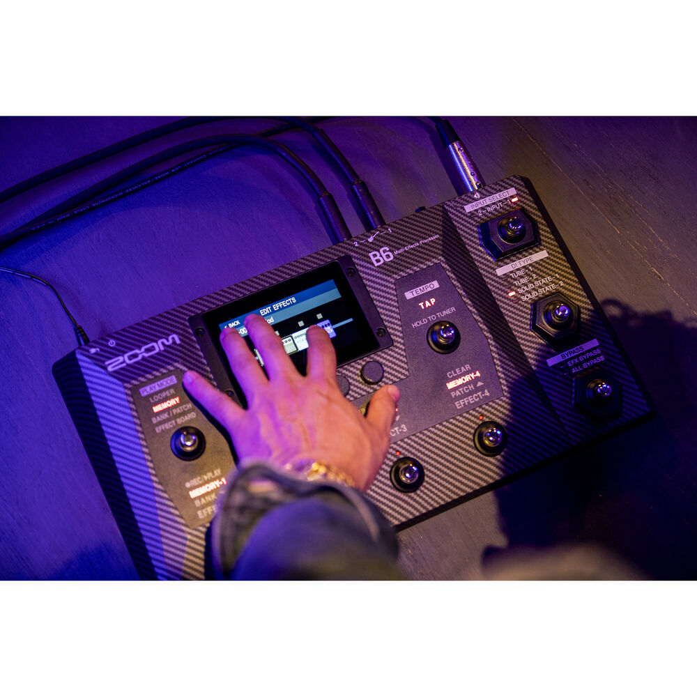 Zoom B6 Bass Multi-effects Processor