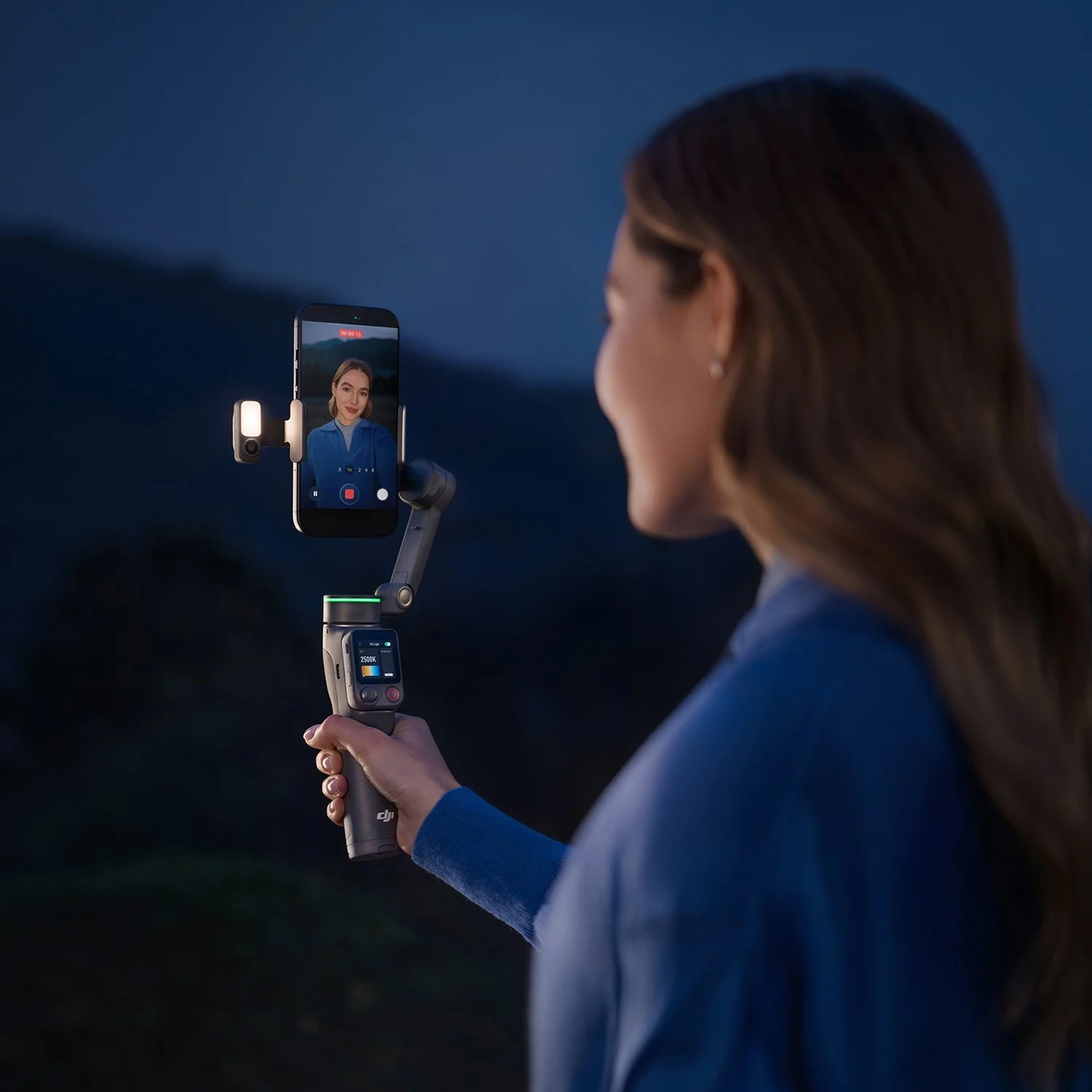 DJI Osmo Mobile 8P Advanced Tracking Combo