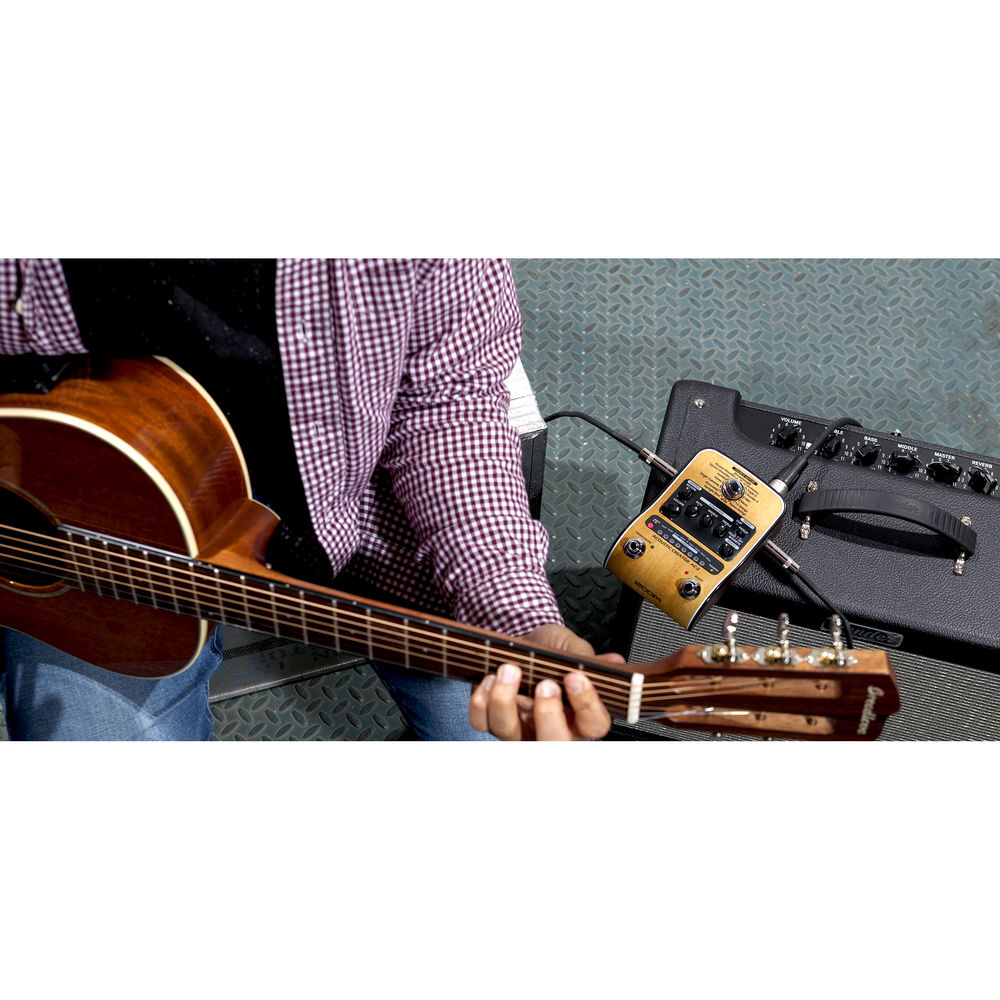 Zoom AC-2 Akustik Creator Efekt Pedalı