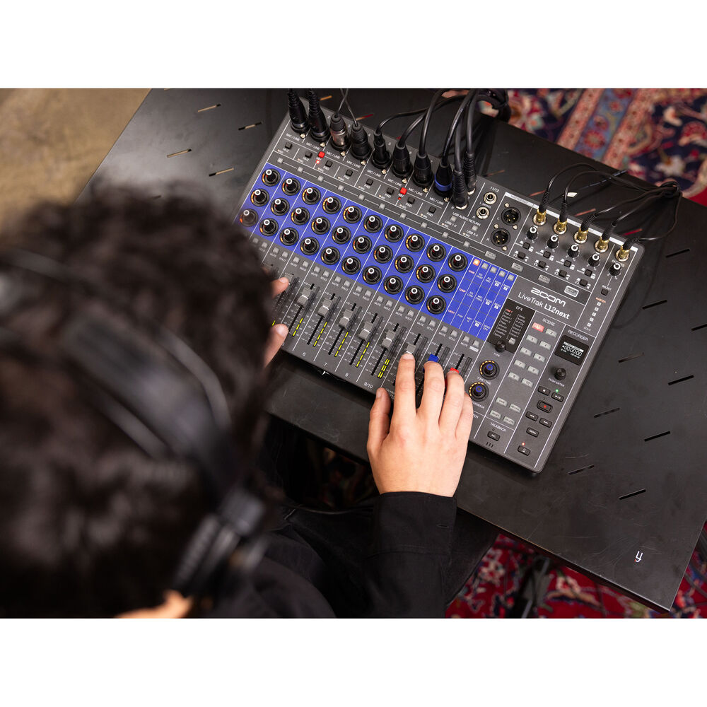 Zoom LiveTrak L12next Dijital Mikser & Multi-Track Recorder