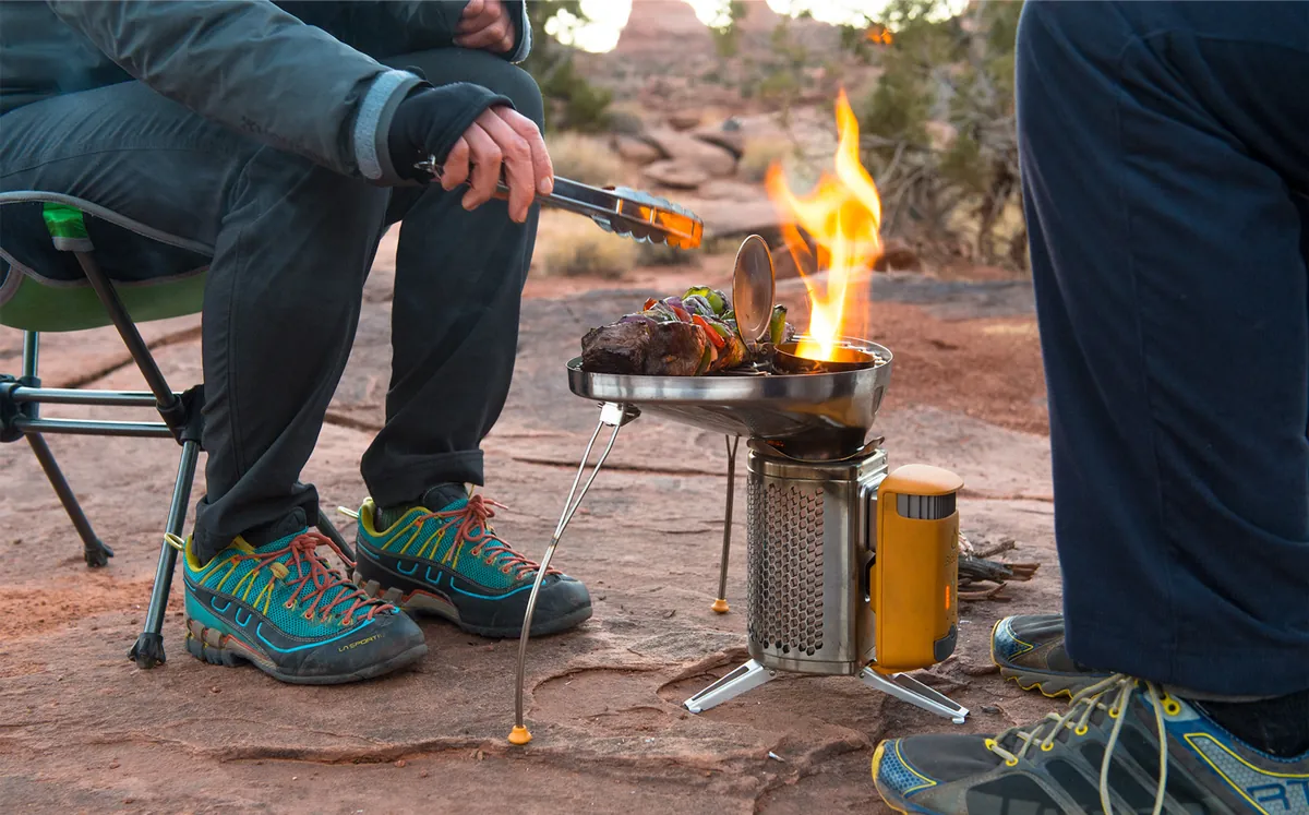 BioLite CampStove 2+ Elektrik Üreten Odunlu Kamp Ocağı