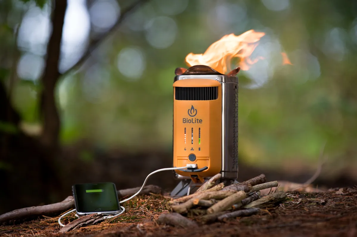 BioLite CampStove 2+ Elektrik Üreten Odunlu Kamp Ocağı