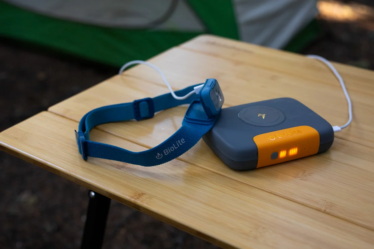 BioLite Range 300 USB-C Şarjlı Kafa Lambası - Midnight Gray