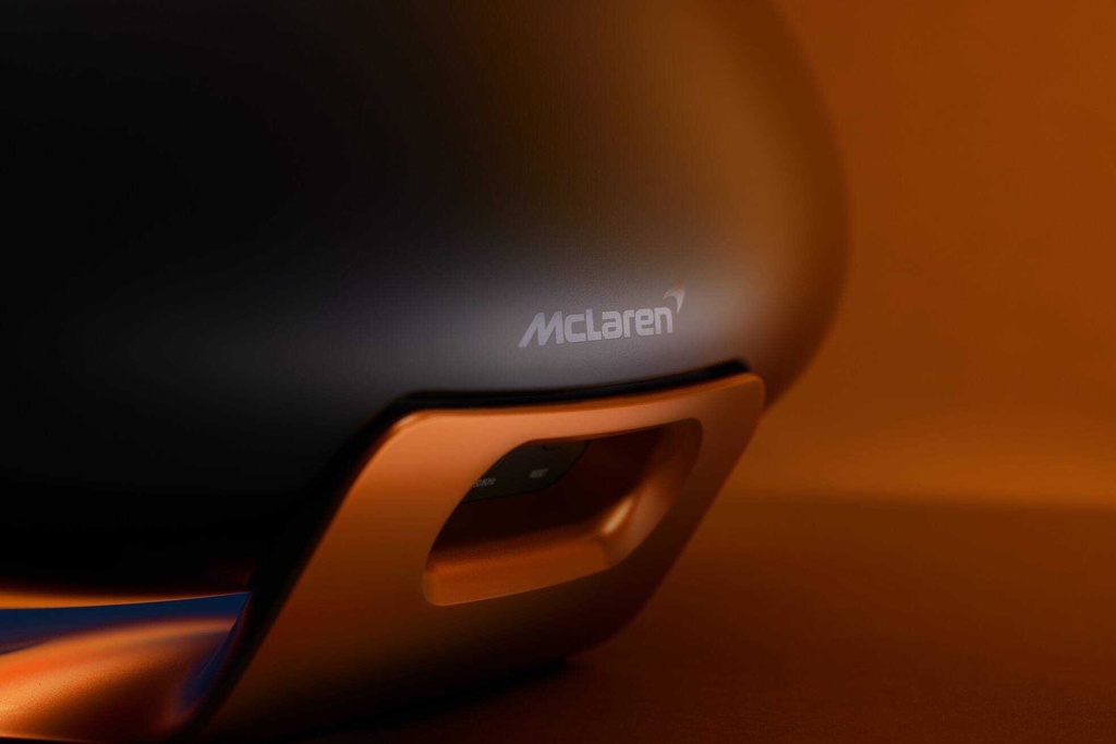 Bowers & Wilkins Zeppelin McLaren Edition - Özel Koleksiyon Kablosuz Hi-Fi Hoparlör