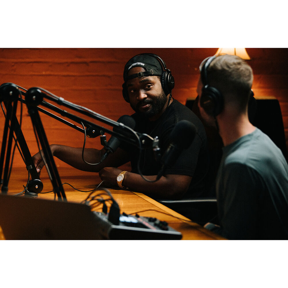 Zoom P8 Protrak 8 Kanal Podcast Mikseri
