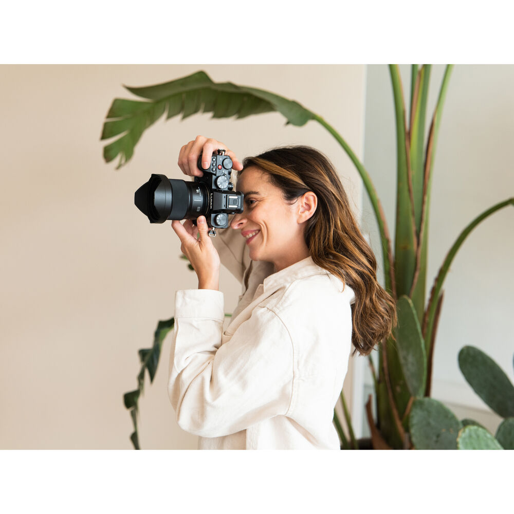 Panasonic Lumix S 18mm f/1.8 Lens