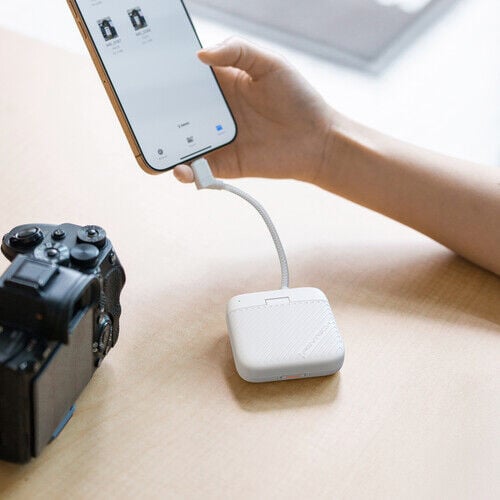 PGYTECH CreateMate High-Speed Mini Kart Okuyucu Case (Ivory White)