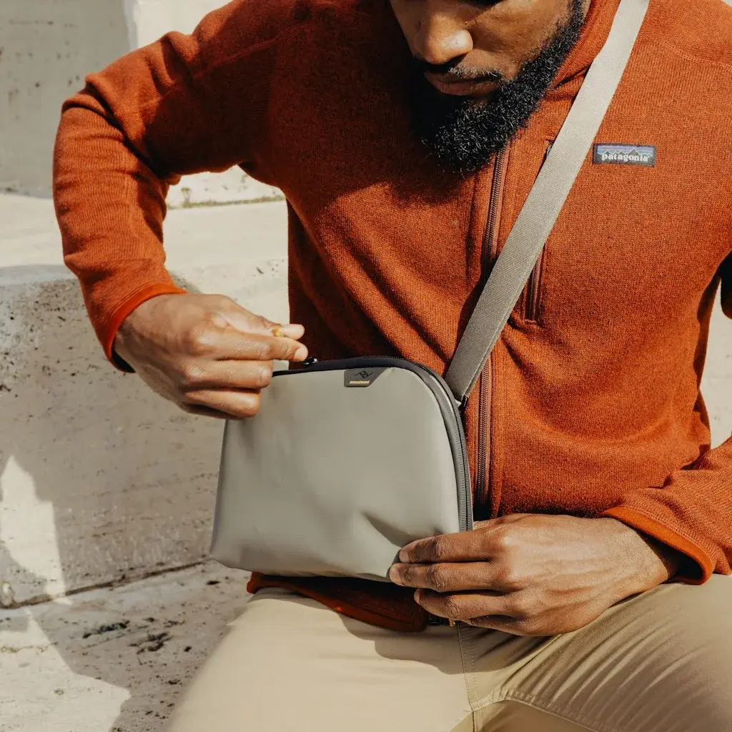 Peak Design Travel Crossbody 3L Çapraz Çanta - Stone