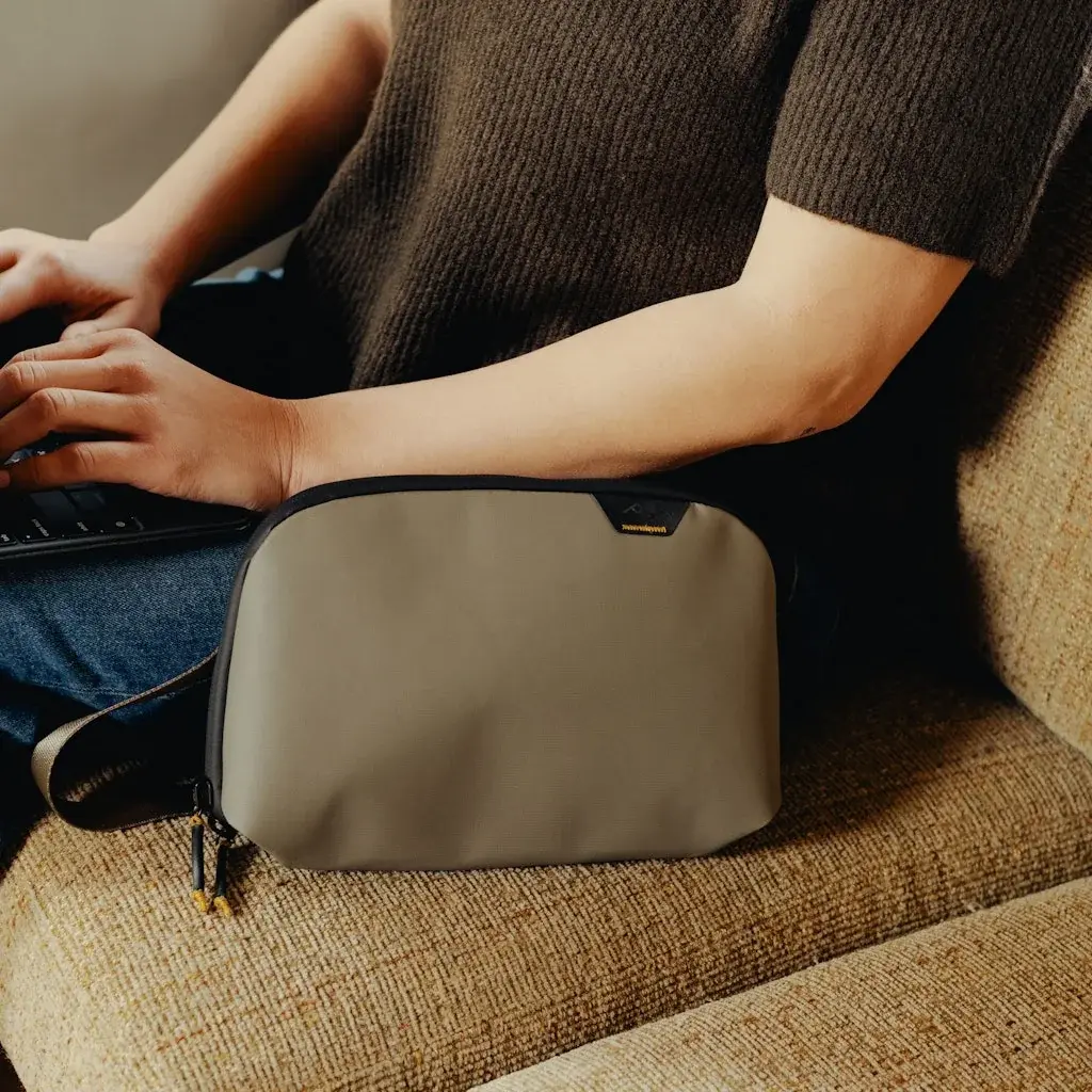 Peak Design Travel Crossbody 3L Çapraz Çanta - Stone