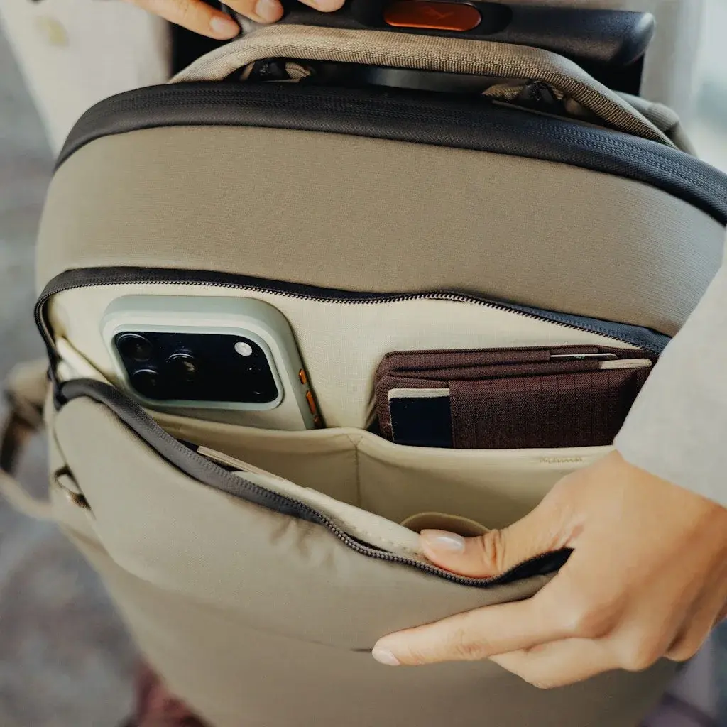 Peak Design Travel Backpack 20L Seyahat Sırt Çantası - Stone