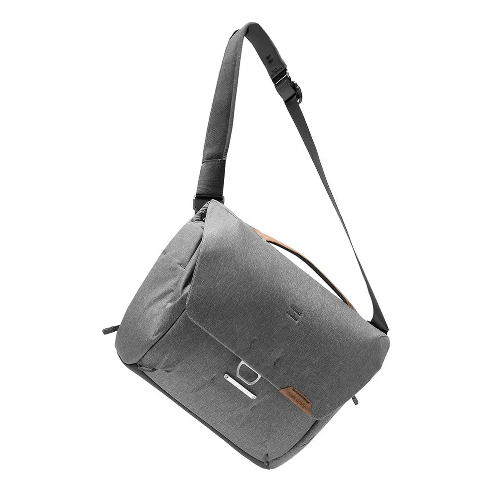 Peak Design Everyday Messenger Omuz Çantası 13L - Ash