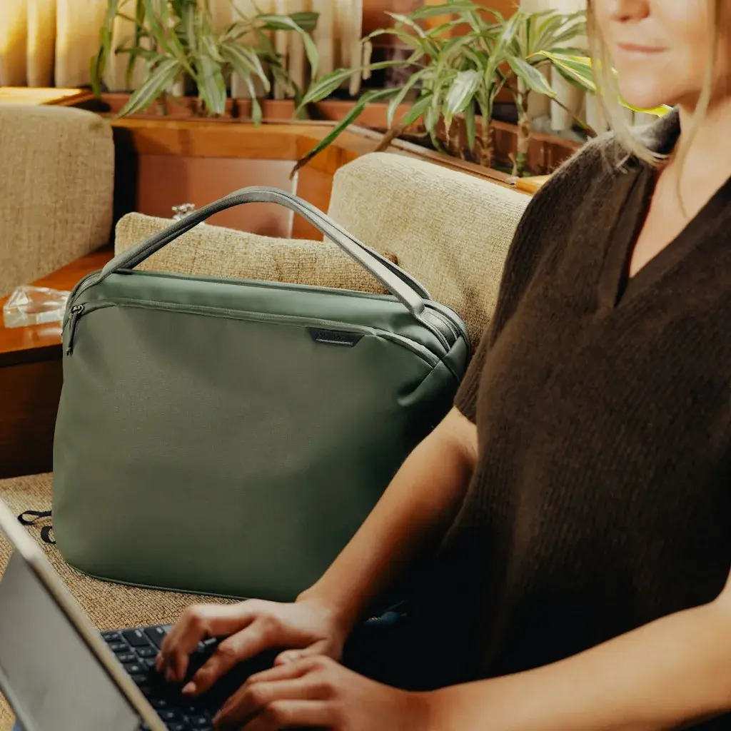 Peak Design Travel Weekender 25L - Sage