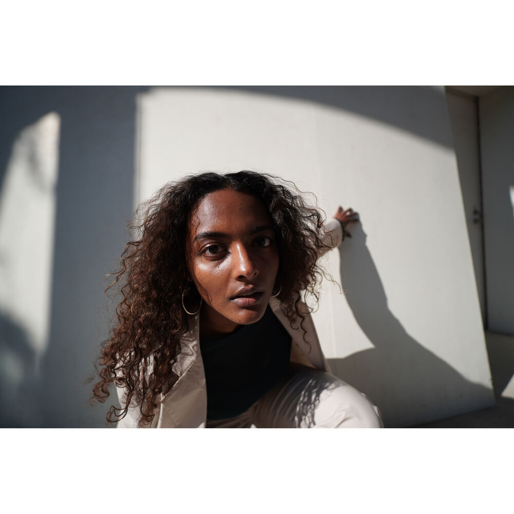 Sony E 11mm f/1.8 Lens
