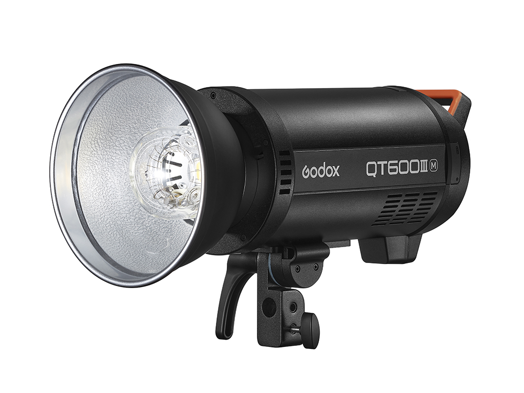 [FDCA31500] Godox QT600 III M HSS 600W Paraflaş Kafası