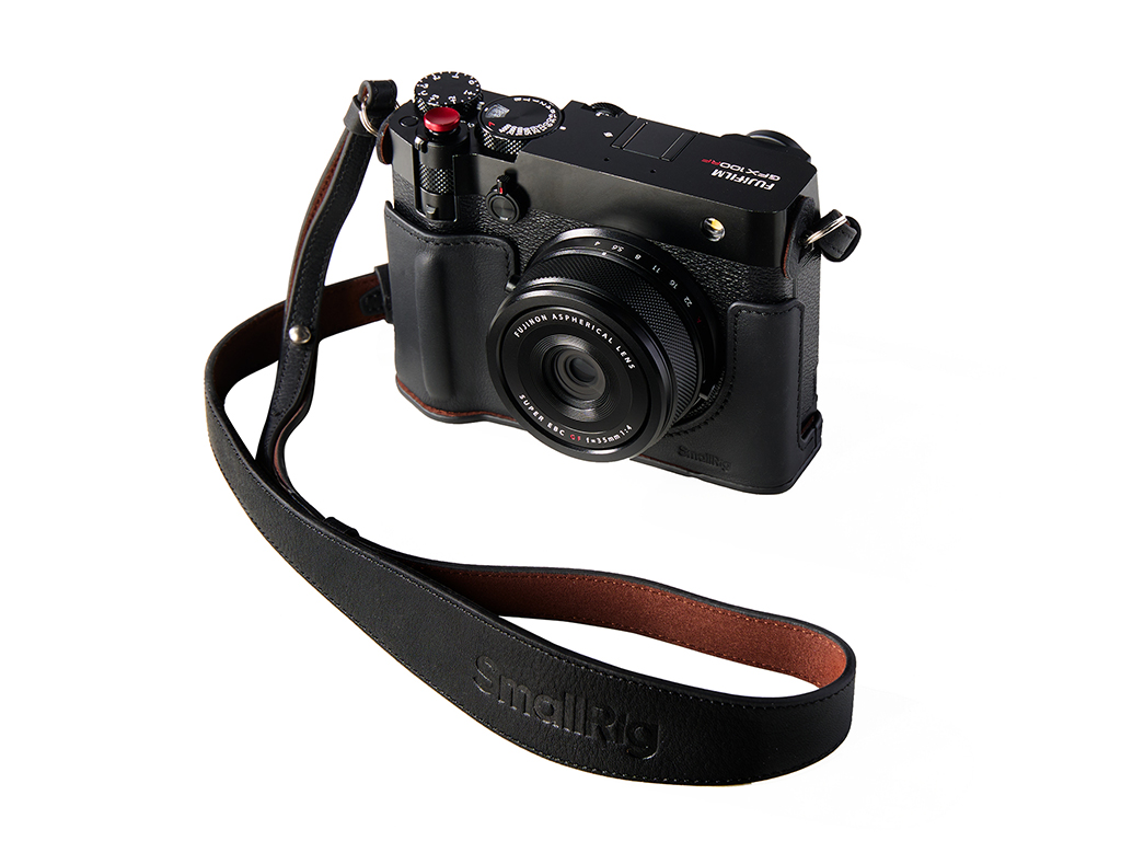 [FDCA68678] SmallRig 5267 Fujifilm GFX100RF Uyumlu Siyah Yarım Deri Kılıf ve Kayış